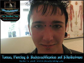 Nase Bridge Nasenrücken schwarz Black Piercing Bodymod by Bodyship Halle - Sachsen Anhalt - www